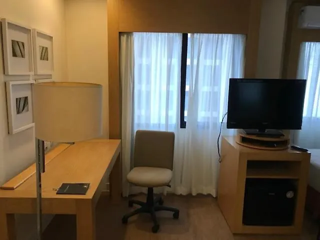 Flat Nobile Congonhas Em Frente Ao Aeroporto - H614 Hotel São Paulo 5*,