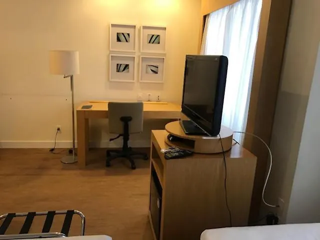 Flat Nobile Congonhas Em Frente Ao Aeroporto - H614 Hotel Sao Paulo
