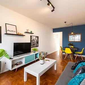 Ape Harmonia Espacoso E Moderno Com Metro Proximo Apartamento